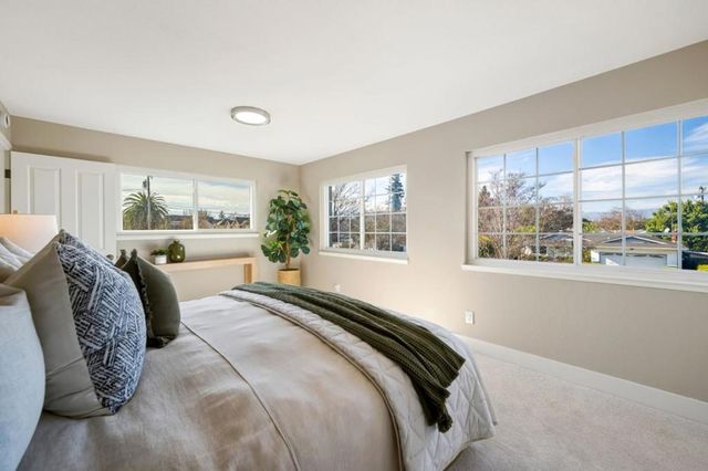 988 Daffodil Way, San Jose, CA 95117