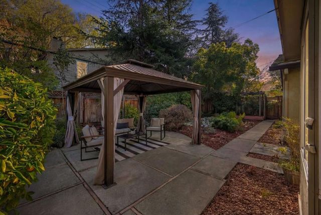 988 Daffodil Way, San Jose, CA 95117