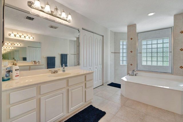 13229 158th Street N, Jupiter, FL 33478
