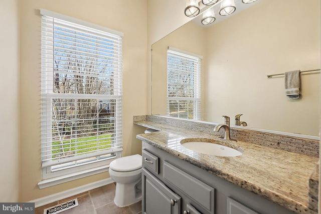 13205 OAK FARM DR, Woodbridge, VA 22192