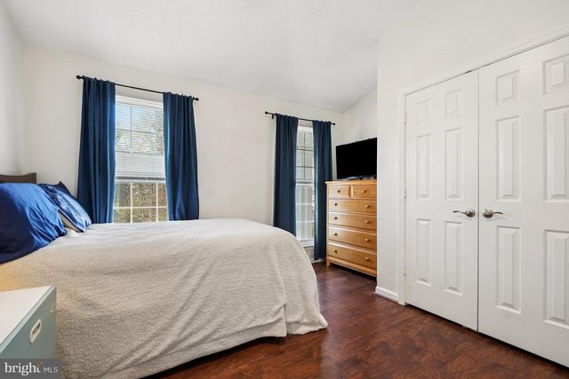 13205 OAK FARM DR, Woodbridge, VA 22192