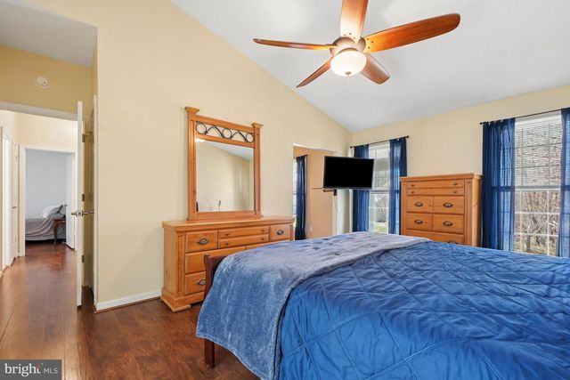 13205 OAK FARM DR, Woodbridge, VA 22192