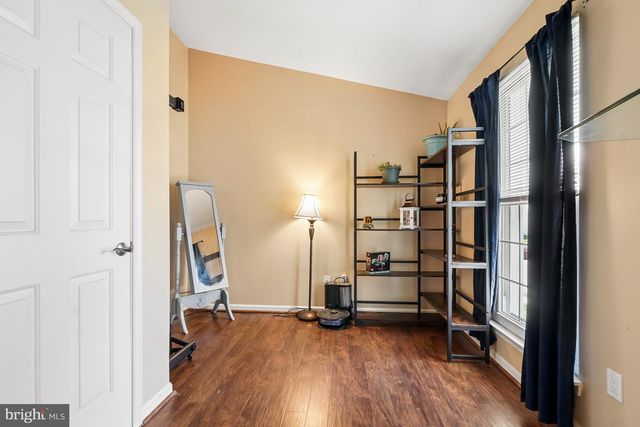 13205 OAK FARM DR, Woodbridge, VA 22192