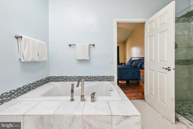 13205 OAK FARM DR, Woodbridge, VA 22192