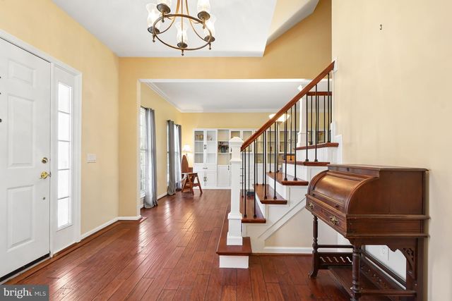 13205 OAK FARM DR, Woodbridge, VA 22192