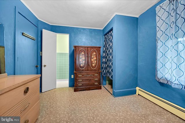 809 WATER ST, Shoemakersville, PA 19555