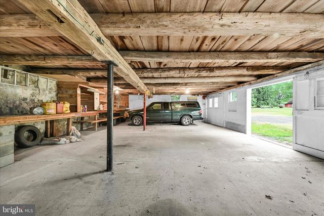 809 WATER ST, Shoemakersville, PA 19555
