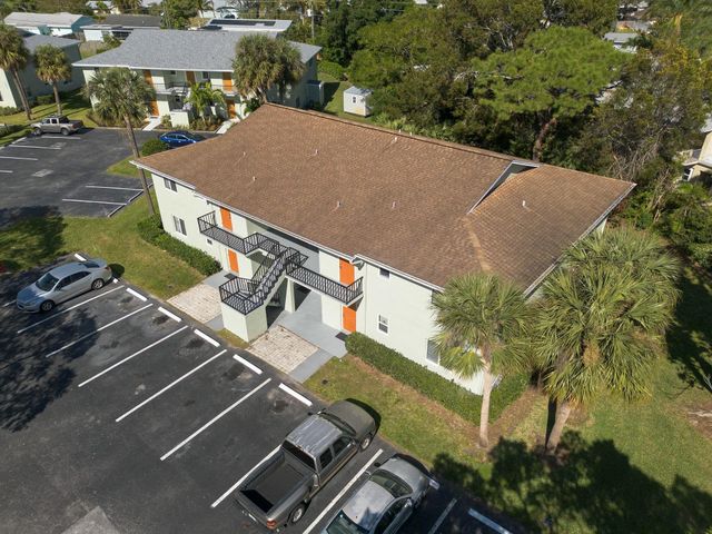 983 NW Spruce Ridge Drive 4, Stuart, FL 34994