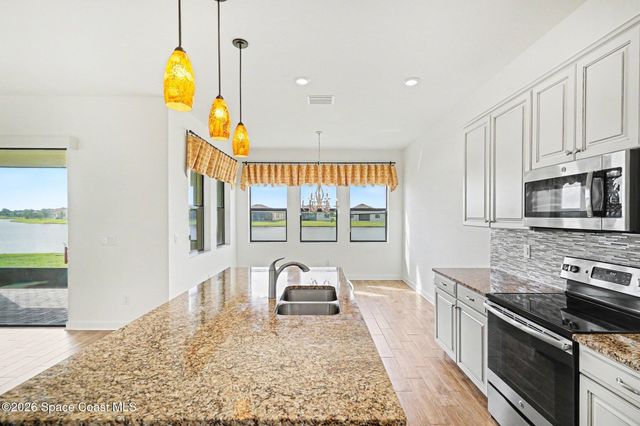 2881 Treasure Cay Lane, Melbourne, FL 32940