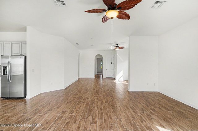 2881 Treasure Cay Lane, Melbourne, FL 32940