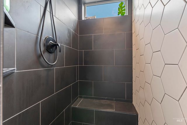 492 Applecreek St, Middleton, ID 83644