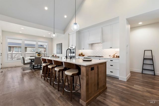 492 Applecreek St, Middleton, ID 83644