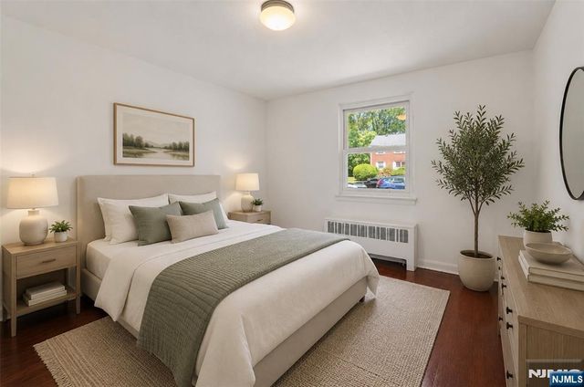21A Carolyn Terrace, Roselle, NJ 07203