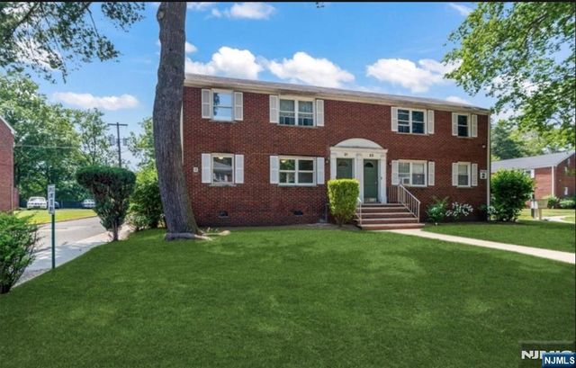 21A Carolyn Terrace, Roselle, NJ 07203