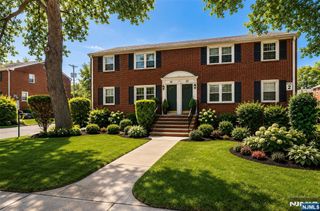 21A Carolyn Terrace, Roselle, NJ 07203