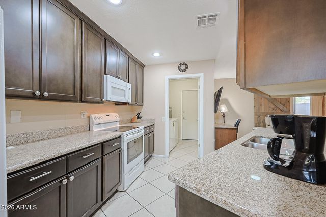 19234 N CAMINO DEL SOL --, Sun City West, AZ 85375