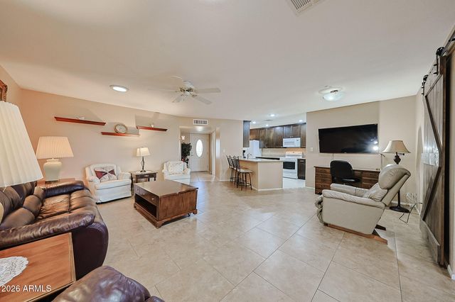 19234 N CAMINO DEL SOL --, Sun City West, AZ 85375