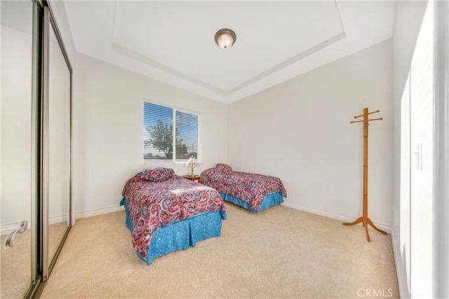 10490 Joshua, Oak Hills, CA 92344