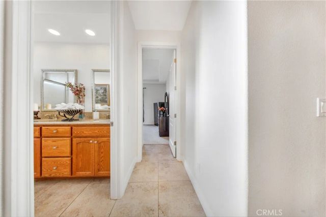 10490 Joshua, Oak Hills, CA 92344