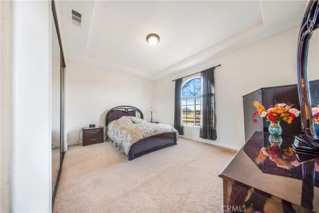 10490 Joshua, Oak Hills, CA 92344