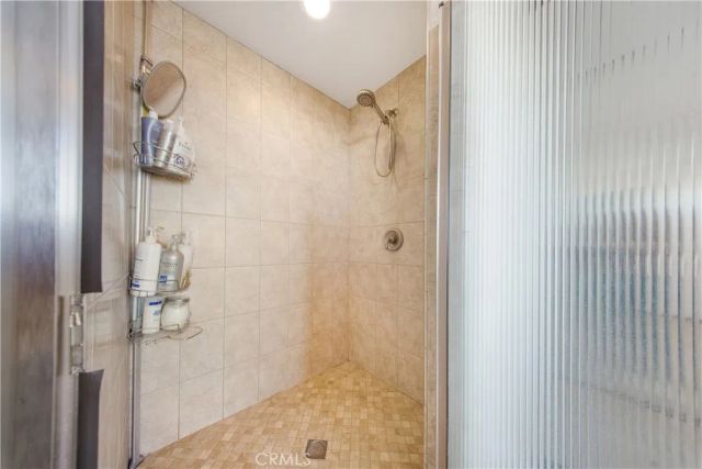 10490 Joshua, Oak Hills, CA 92344