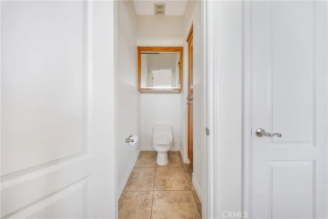 10490 Joshua, Oak Hills, CA 92344