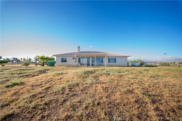 10490 Joshua, Oak Hills, CA 92344