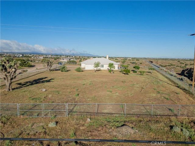 10490 Joshua, Oak Hills, CA 92344