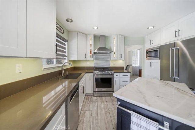 40312 Windsor, Temecula, CA 92591