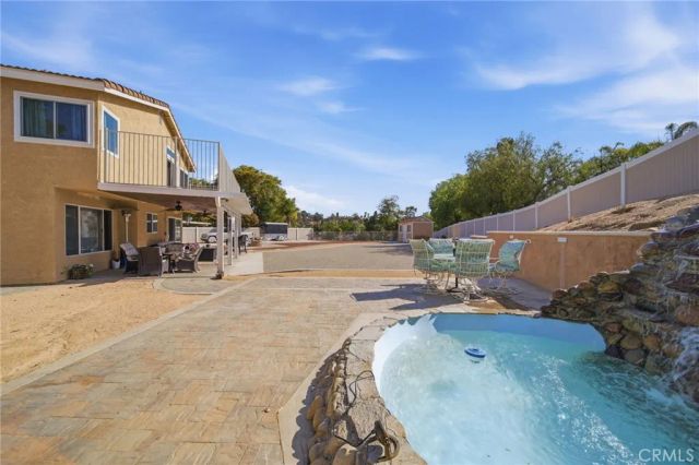 40312 Windsor, Temecula, CA 92591