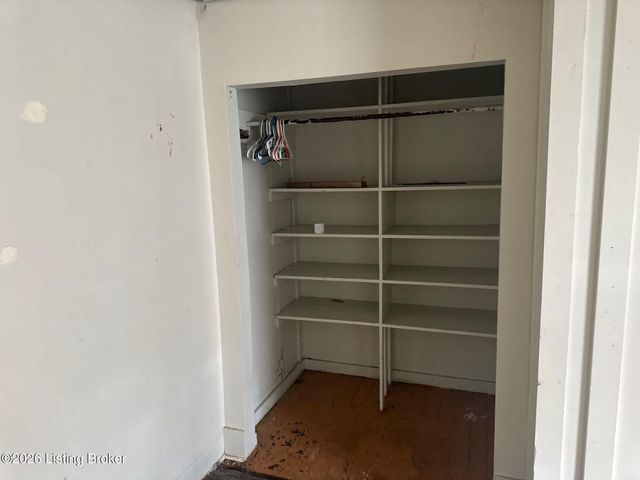 2230 Congress St, Louisville, KY 40212