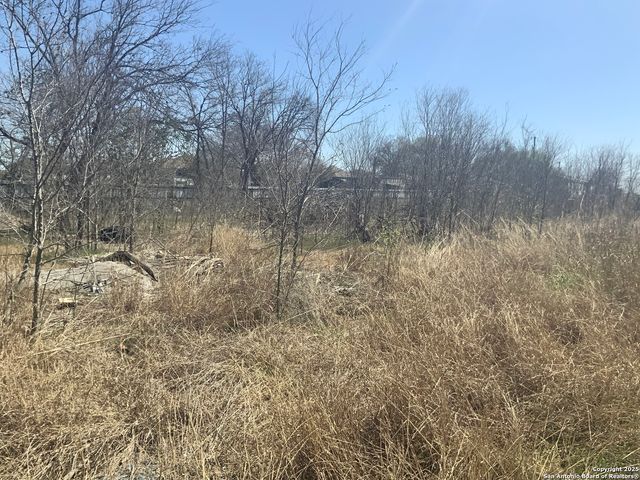 6723 W Commerce, San Antonio, TX 78227