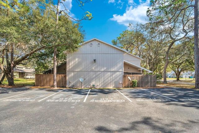 4592 LIGHTHOUSE CIRCLE 77, Orlando, FL 32808