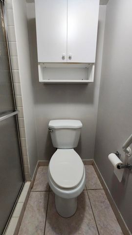 3146 Via Poinciana Via Poinciana 414, Lake Worth, FL 33467