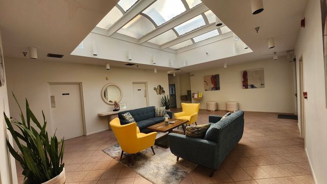 3146 Via Poinciana Via Poinciana 414, Lake Worth, FL 33467