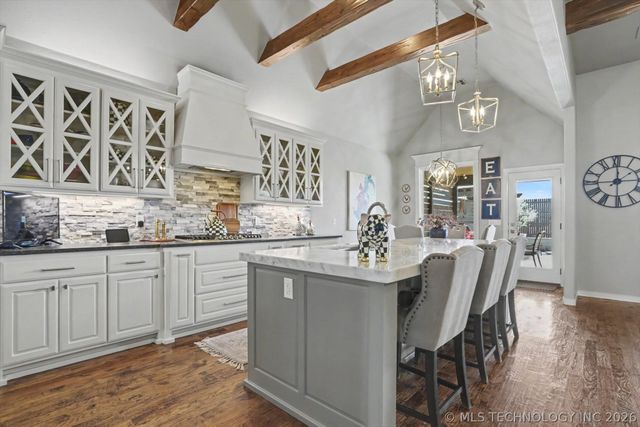 7390 E 127th Street S, Bixby, OK 74008