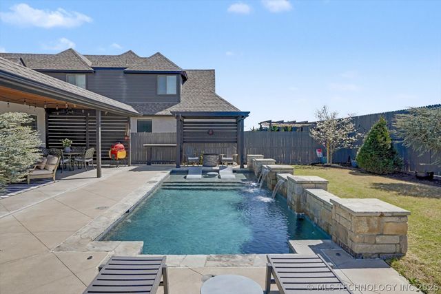 7390 E 127th Street S, Bixby, OK 74008