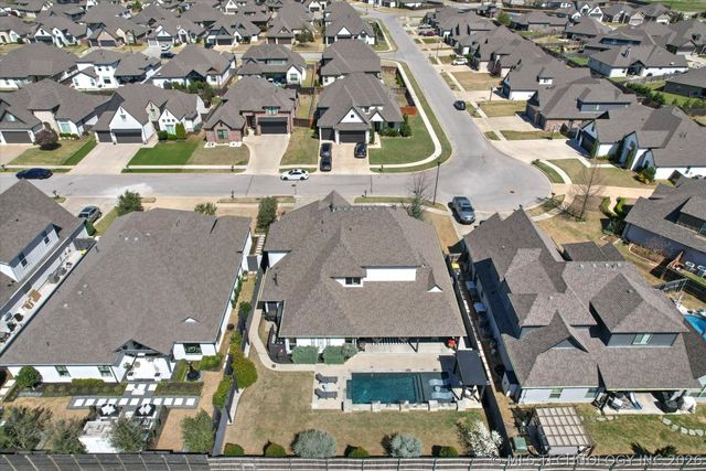 7390 E 127th Street S, Bixby, OK 74008