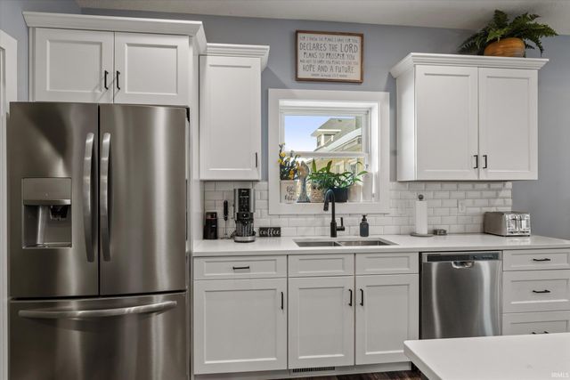 923 N Lawrence Street, South Bend, IN 46617