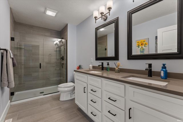 923 N Lawrence Street, South Bend, IN 46617