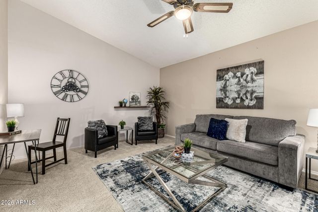 11001 E CHESTNUT Drive, Sun Lakes, AZ 85248