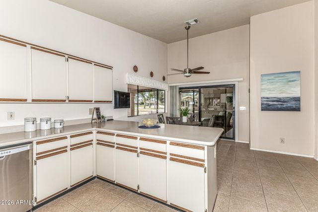 11001 E CHESTNUT Drive, Sun Lakes, AZ 85248