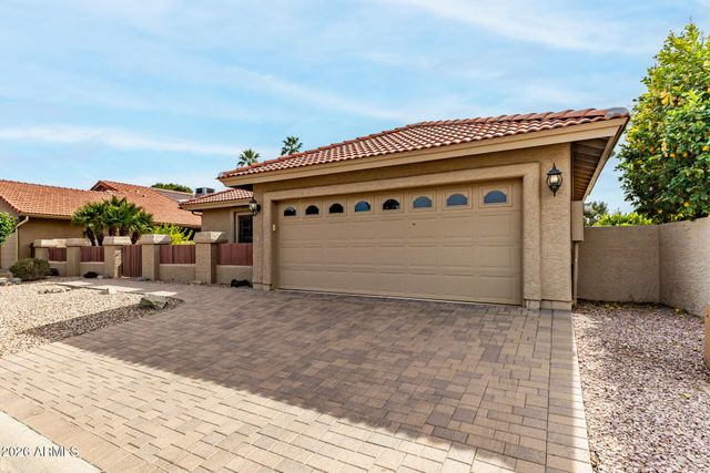 11001 E CHESTNUT Drive, Sun Lakes, AZ 85248