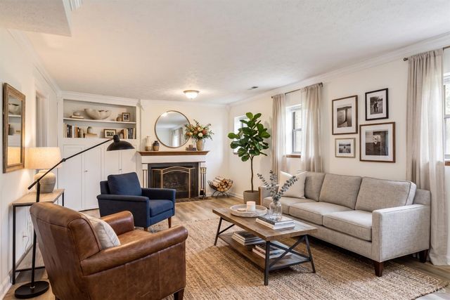 9699 Humphrey Road, Cincinnati, OH 45242