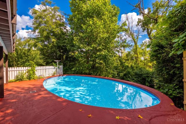 9699 Humphrey Road, Cincinnati, OH 45242