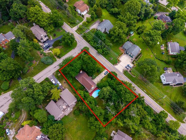 9699 Humphrey Road, Cincinnati, OH 45242