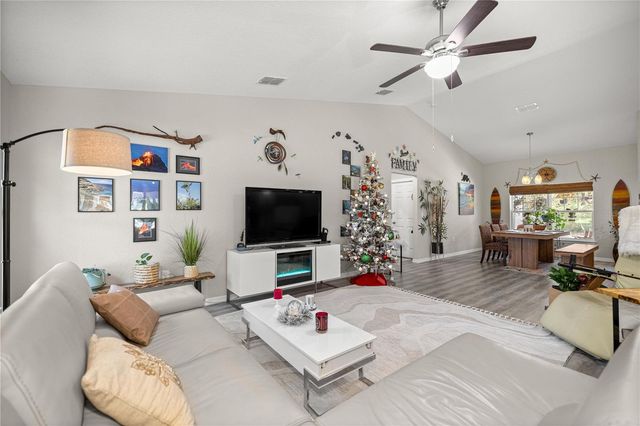 9239 SW 197TH CIRCLE, Dunnellon, FL 34432