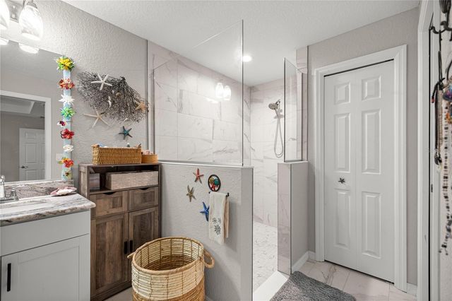 9239 SW 197TH CIRCLE, Dunnellon, FL 34432