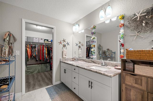 9239 SW 197TH CIRCLE, Dunnellon, FL 34432