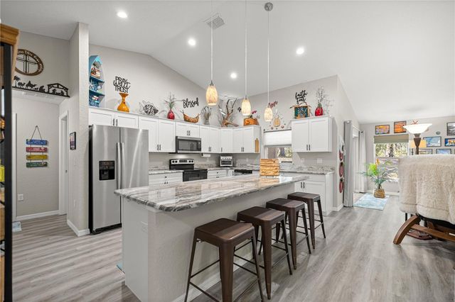 9239 SW 197TH CIRCLE, Dunnellon, FL 34432